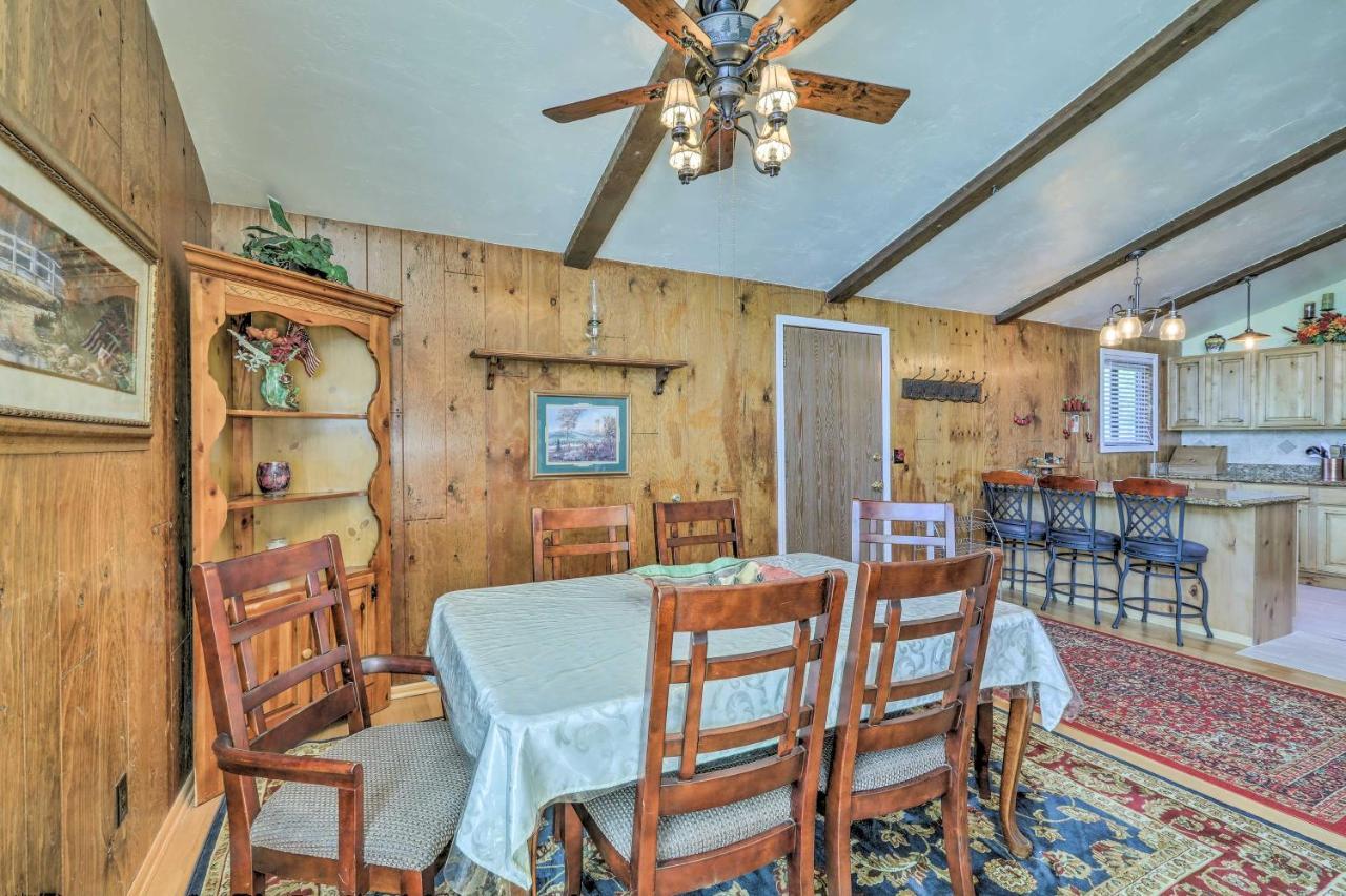 Flagstaff Townhome - Walk To Country Club And Pools! 외부 사진