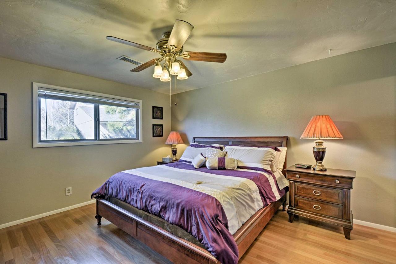Flagstaff Townhome - Walk To Country Club And Pools! 외부 사진